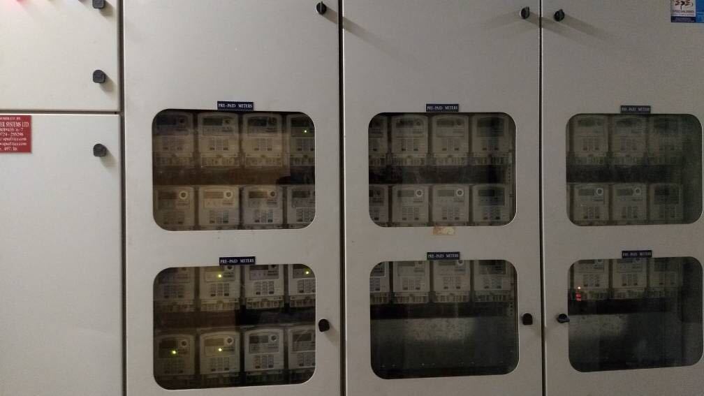 Équipement d'essai de compteur électrique à fréquence de 50 Hz avec protocole standard STS pour les essais durables et de longue durée