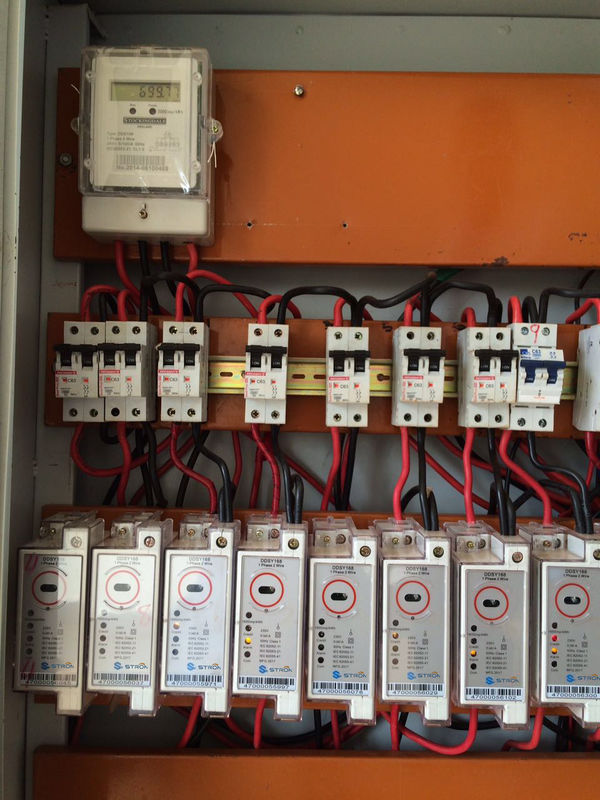 Équipement d'essai de compteur électrique à fréquence de 50 Hz avec protocole standard STS pour les essais durables et de longue durée