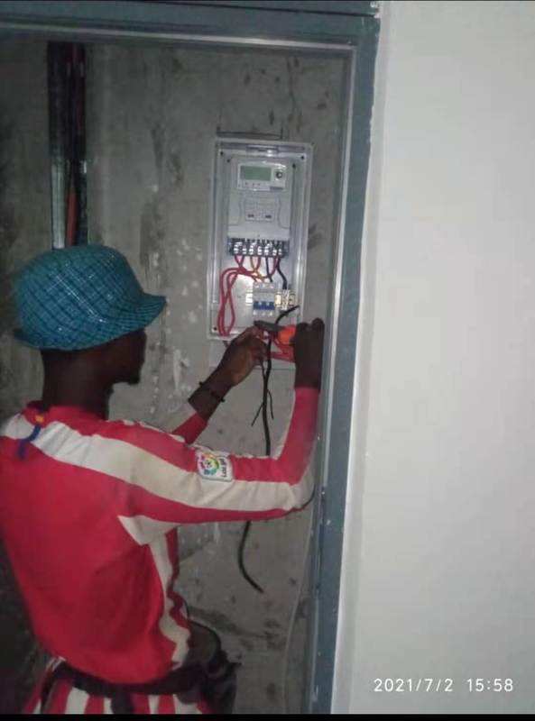 Équipement d'essai de compteur électrique à fréquence de 50 Hz avec protocole standard STS pour les essais durables et de longue durée