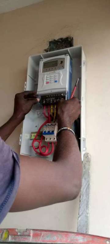 Équipement d'essai de compteur électrique à fréquence de 50 Hz avec protocole standard STS pour les essais durables et de longue durée