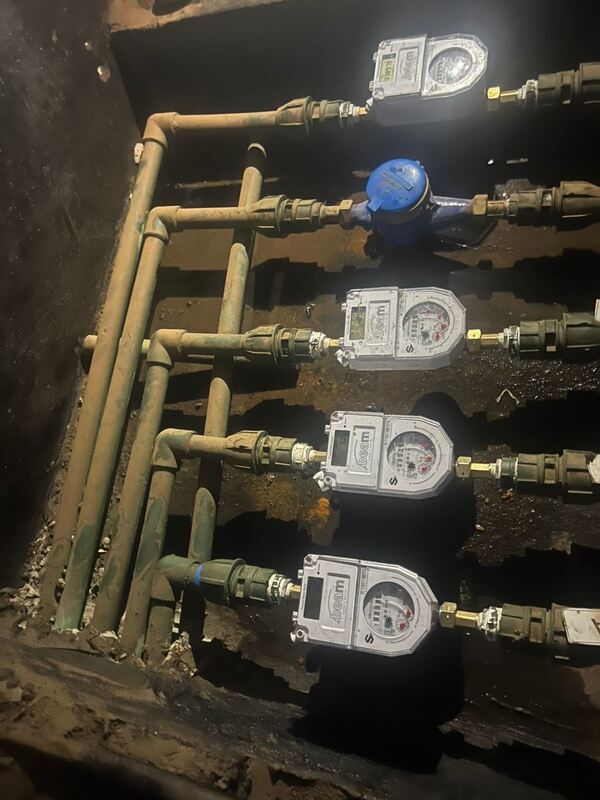 Série de compteurs d'eau intelligents (norme STS) IP68 OEM personnalisable Affichage mécanique clair (anti-brouillard) Eau de base fiable